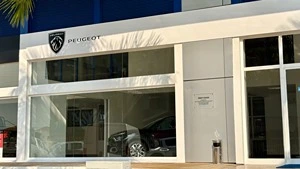 SHOWROOM PEUGEOT - LUANDA