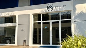 SHOWROOM CITROËN - LUANDA
